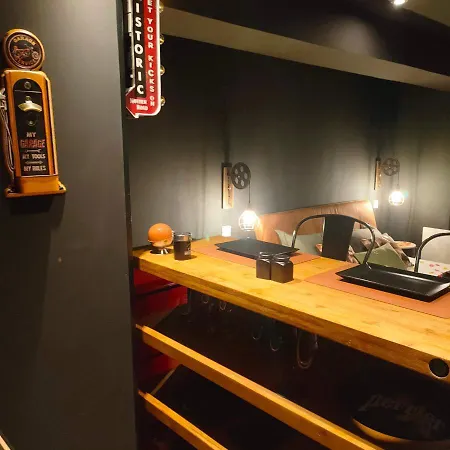 La Enchanteresse بيت خشبي