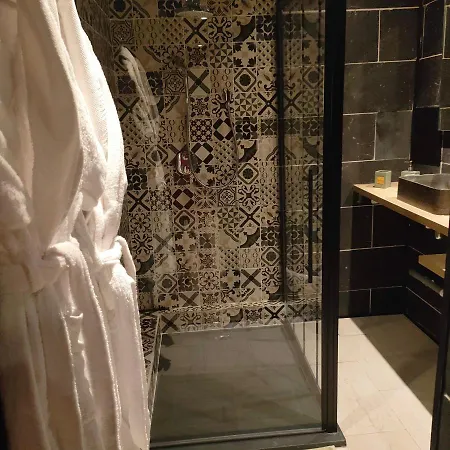 La Enchanteresse * Illoud