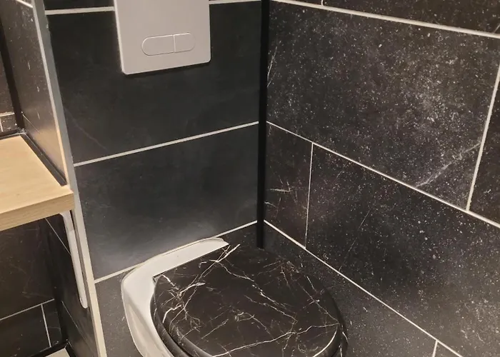 La Enchanteresse Lodge Illoud